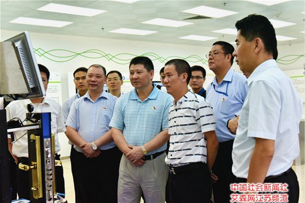 第三代天翼锁首登苏州 助力智慧家庭建设