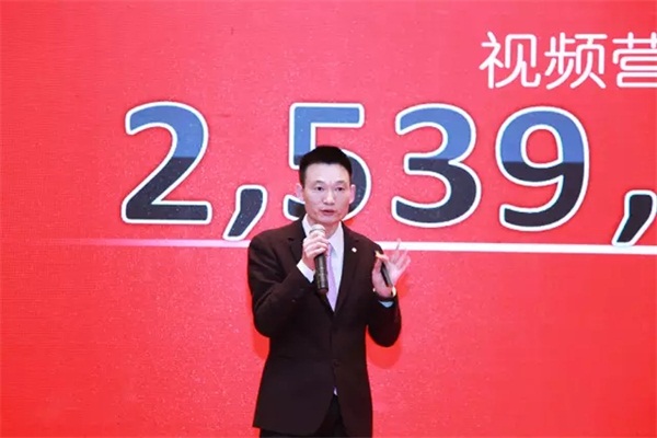 谭千月先生介绍视频呼叫中心解决方案