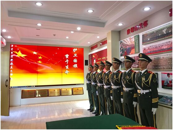 拥军爱国，实业兴邦——tcl商用云拼接入驻天安门国旗护卫队荣誉室